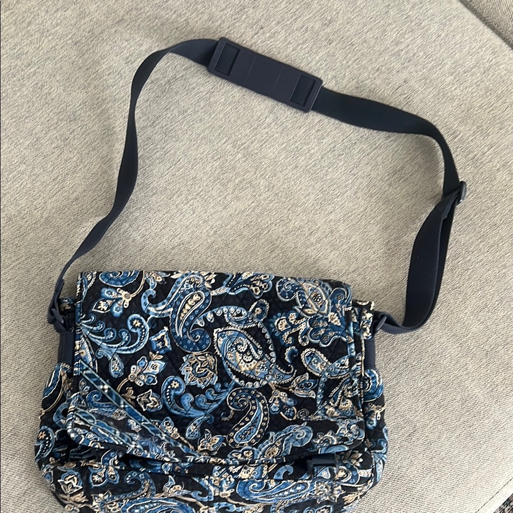 Vera Bradley Windsor Navy Blue Paisley Women's Messenger Bag